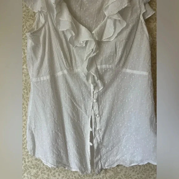 100% cotton Cremieux Women’s size small White top - Picture 2 of 6